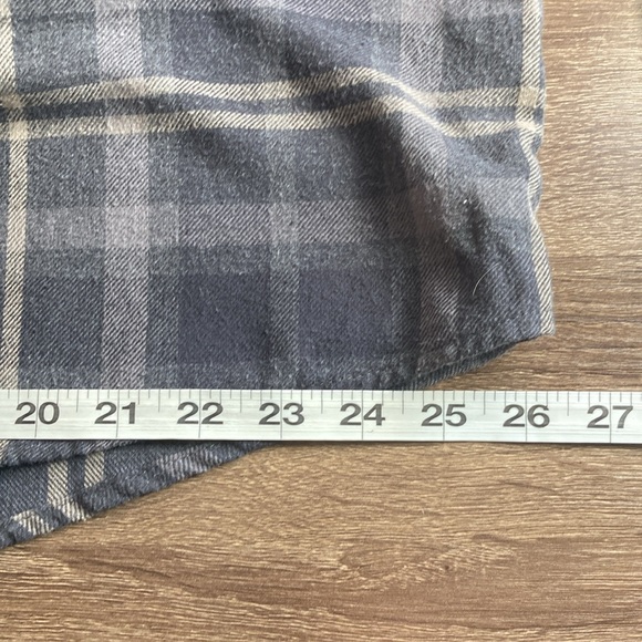 Field & Stream Flannel Button Up Shirt 2XL Black & Gray EUC - Picture 7 of 8
